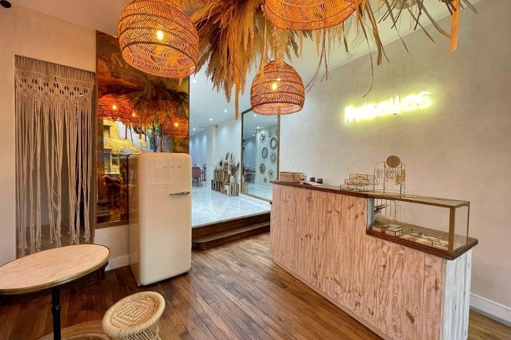 Glow House Paris